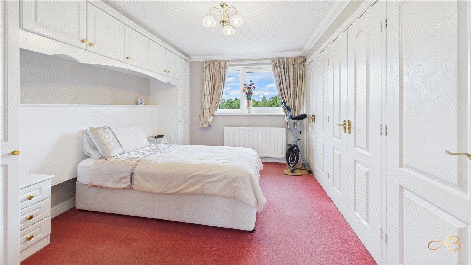 Property Image f7529e3f-f999-459e-83a0-42025085f4c0