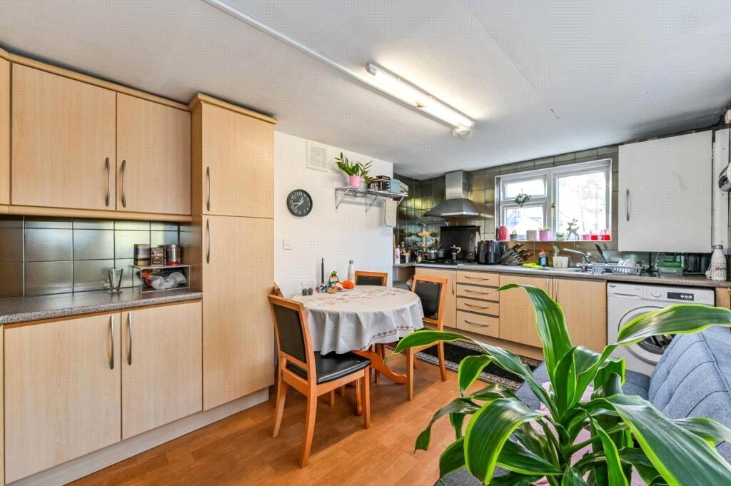 Property Image f7531e87-16ab-45f0-81d8-5de524efa12a
