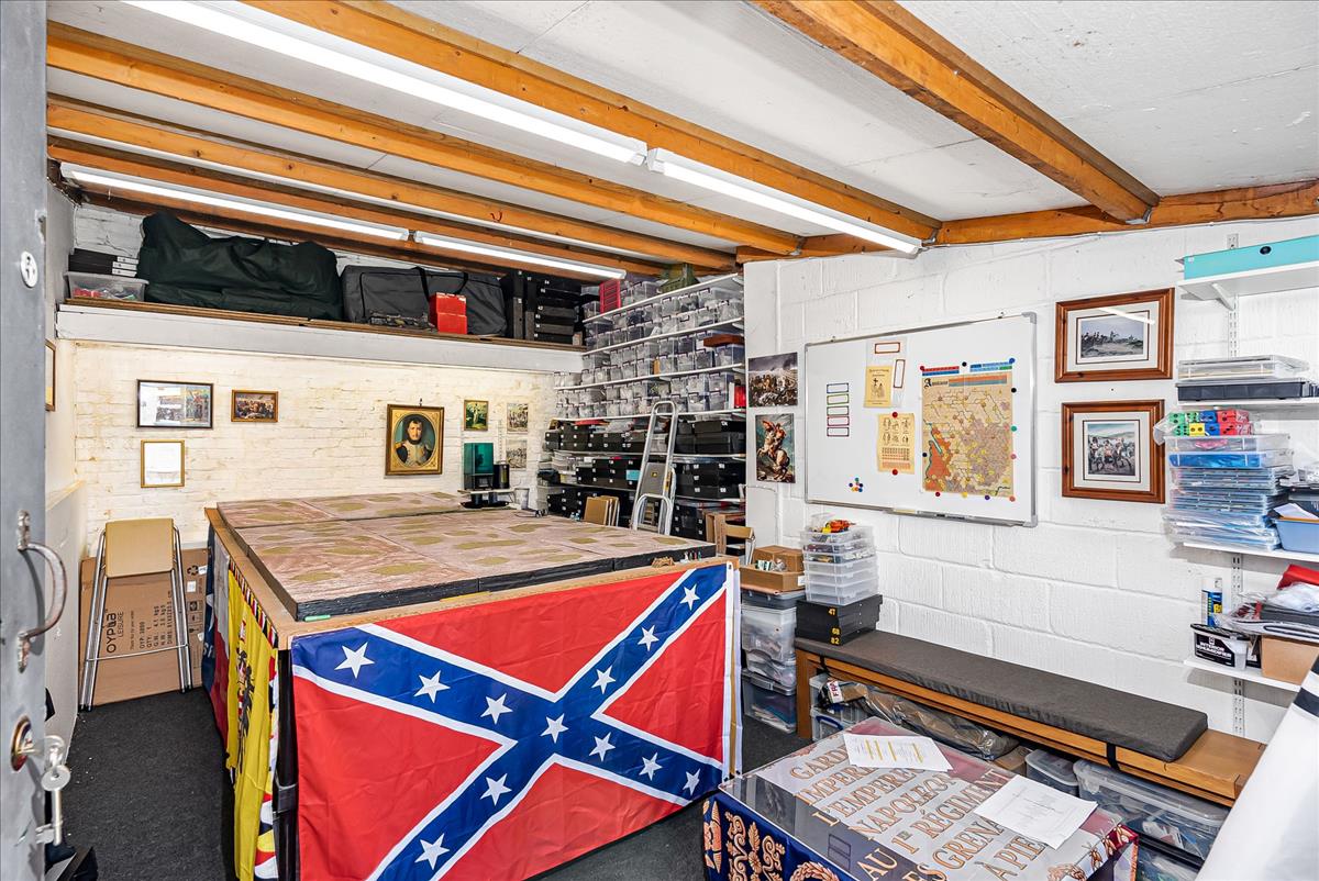 Property Image f756c549-fb6f-4a8d-b813-252a9cf53e95