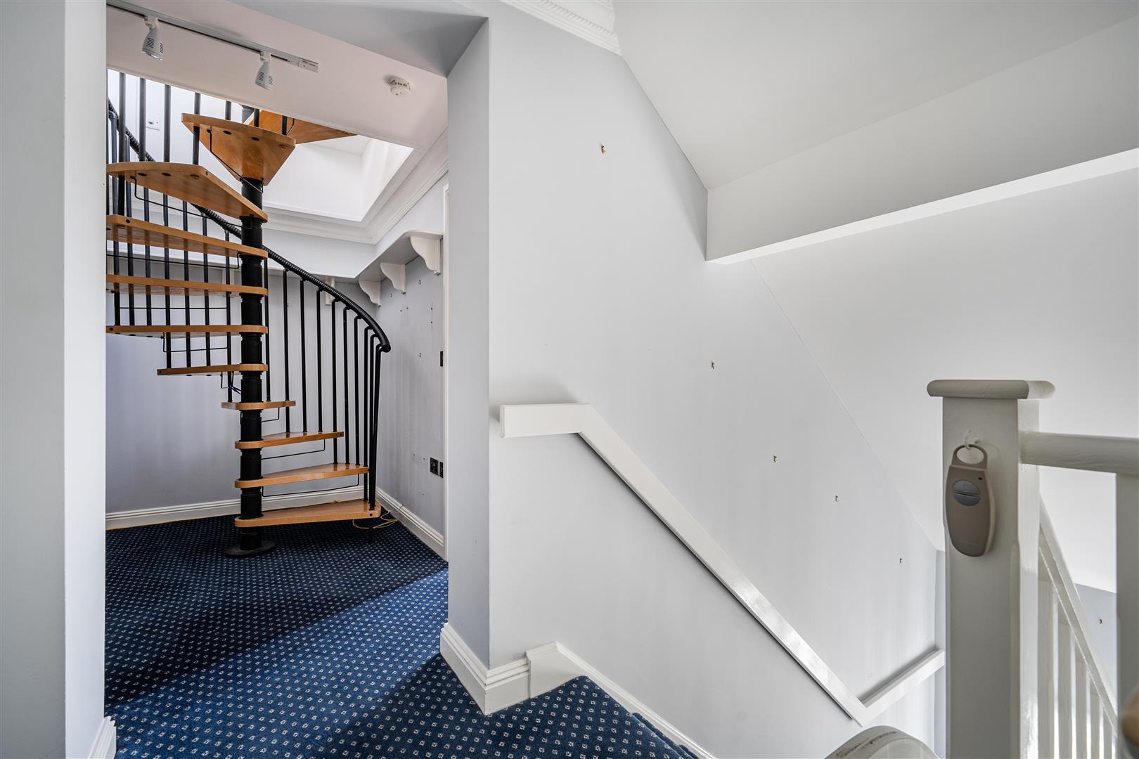 Property Image f7591955-c09a-4811-965e-9e4abab10e93