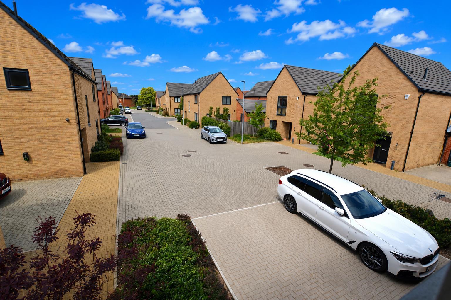 Property Image f7596f65-d420-4377-b3b1-9759e2a9f026