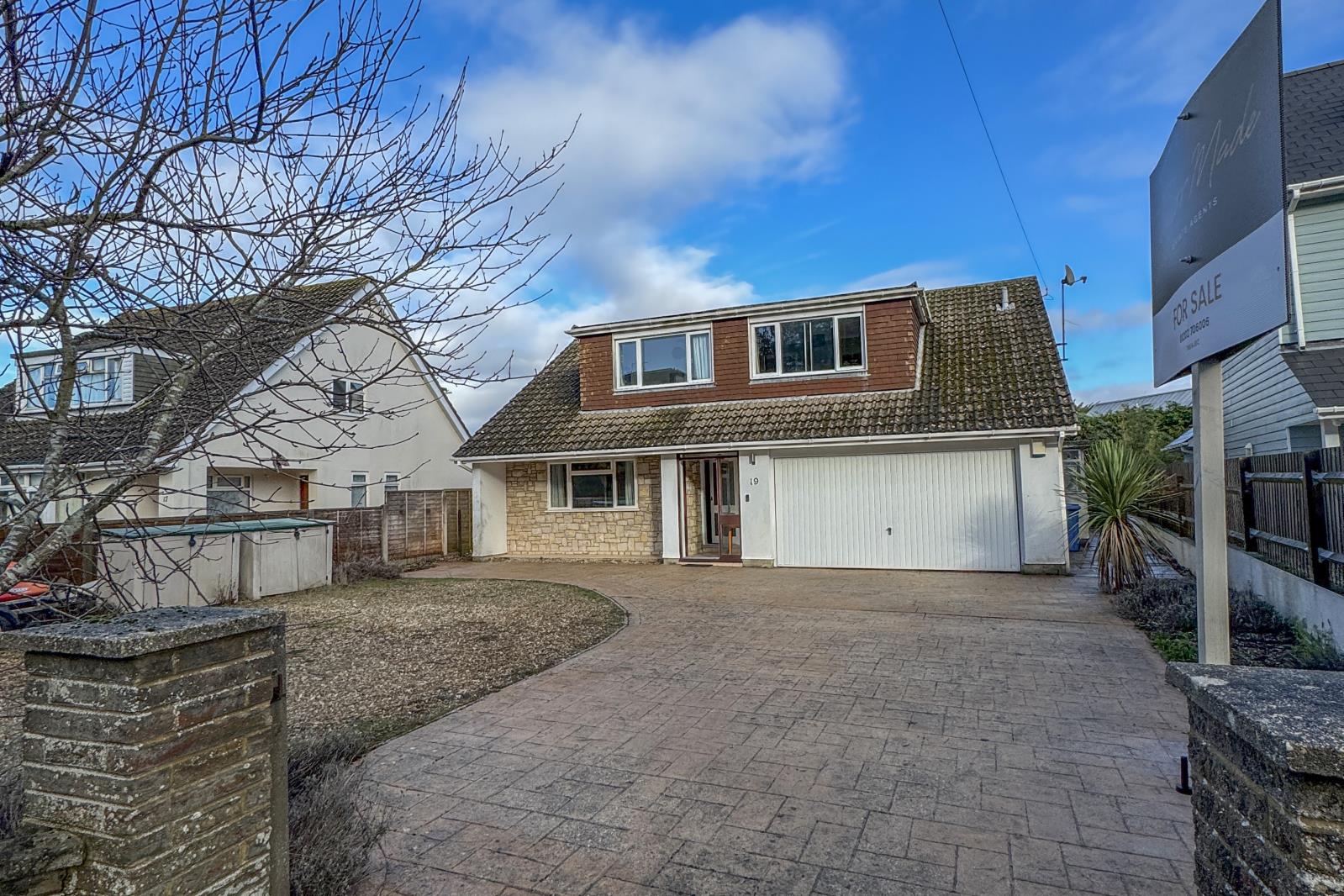Property Image f762a5a7-c001-463b-a4bd-e951fa454a7c