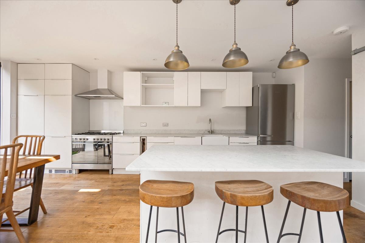 Property Image f767e35f-a55f-40d3-91d6-f1feae17cd18