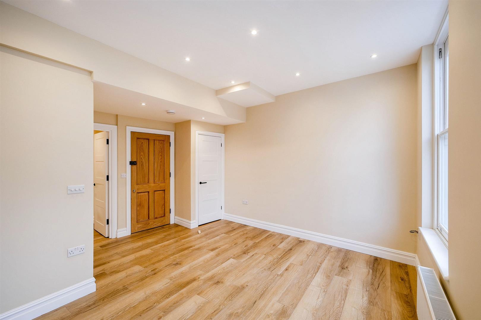 Property Image f769fb3b-8fb0-4d44-8bb7-221dffa67469
