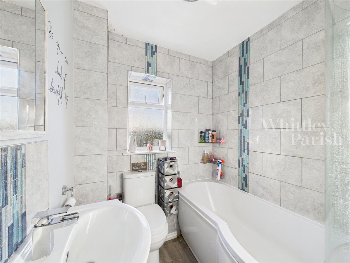 Property Image f773d773-b0a8-4912-9b0e-b7fab42de7eb