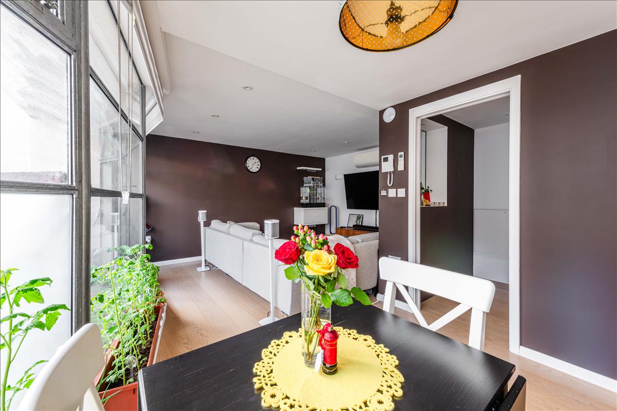 Mews house, triplex apartment for sale, Angel, N1