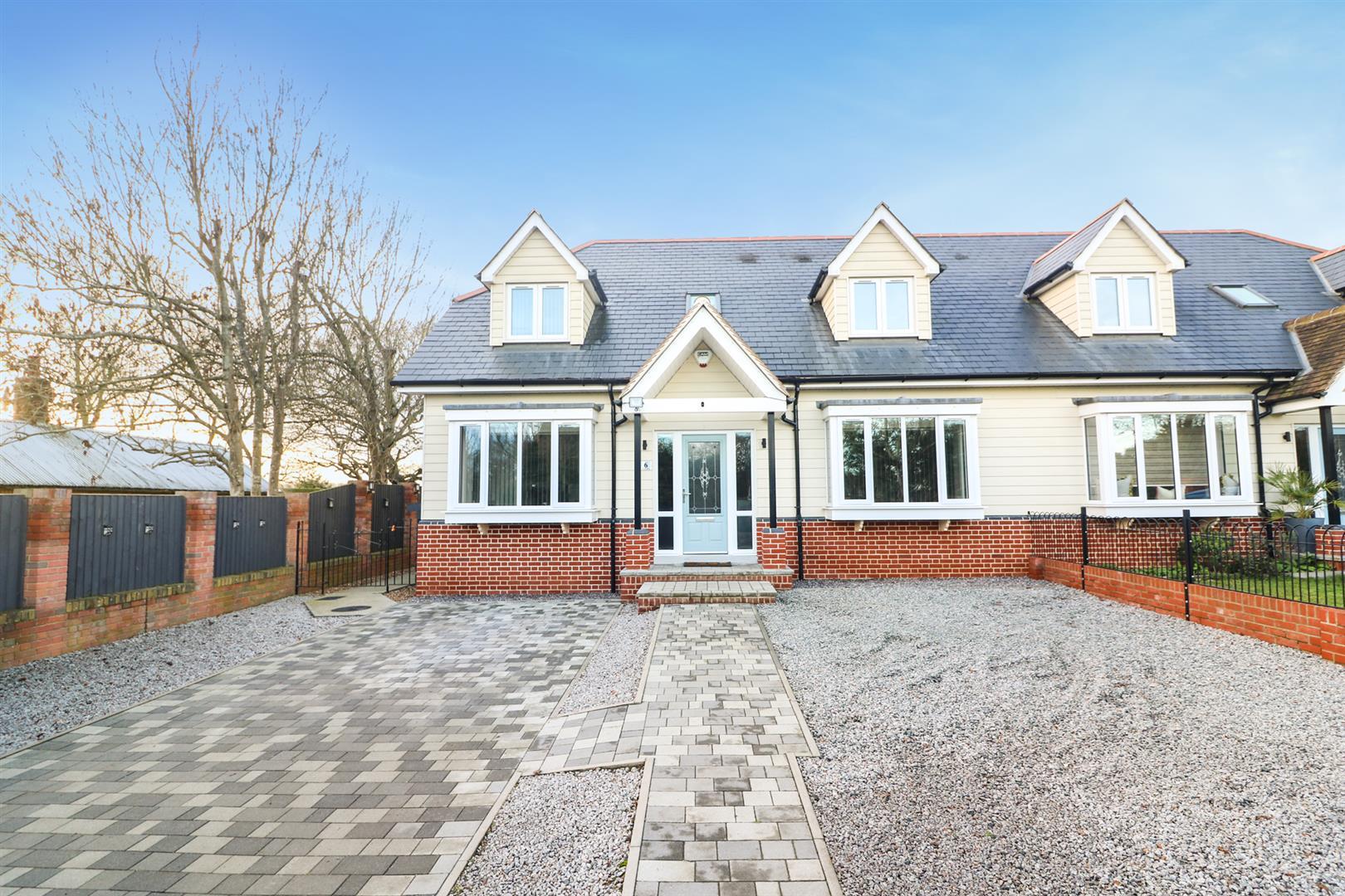 Property Image f77cf9e8-5dc4-4134-87a7-f42083b78911