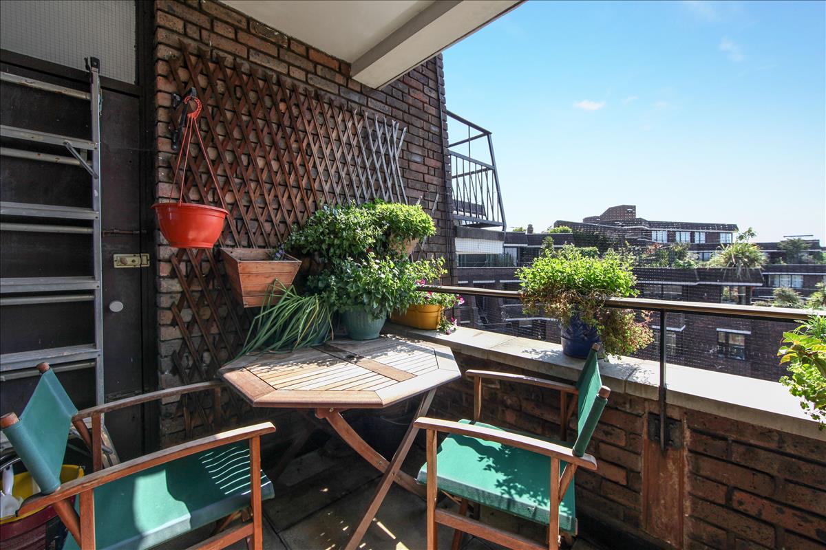 Property Image f784f54e-ae6d-4d18-bdc0-cb4189f45e29