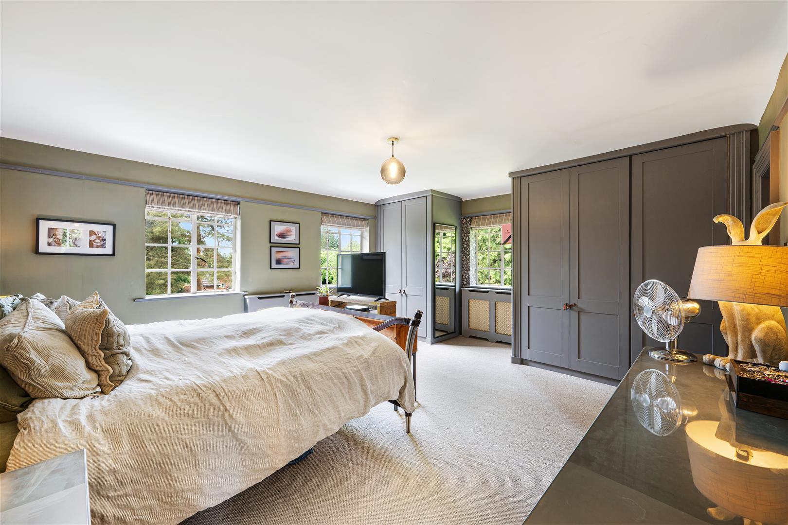 Property Image f78be58d-c8e1-4f91-8897-2459d21b3fd6
