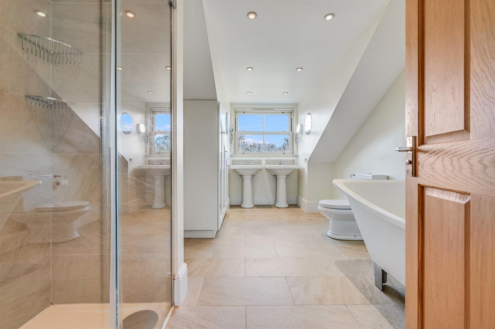 Property Image f7944239-7a86-4c9e-846d-404e94de326b