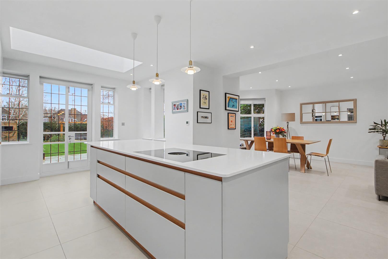 Property Image f7973d71-2e0b-4a98-ab5e-9497dc314f30