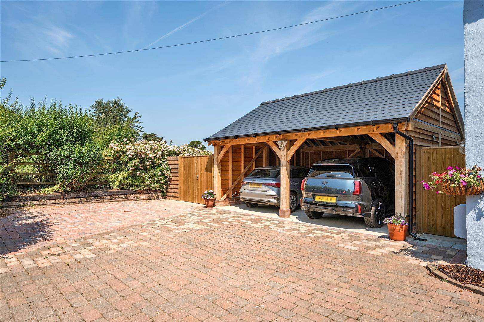 Property Image f79893f5-f179-47b3-a0a4-86aed253cffc