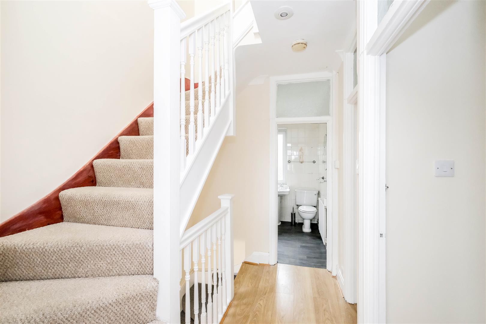 Property Image f79e425b-b89a-41ab-9b8b-b68e449ca657