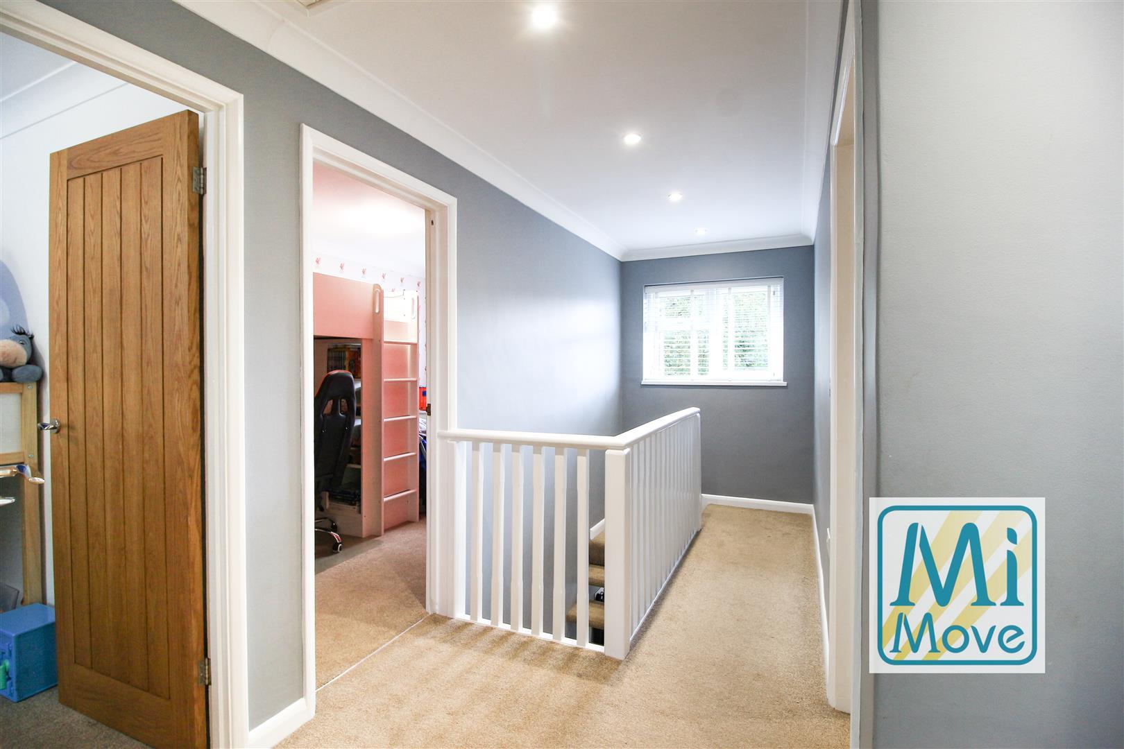 Property Image f7a644d7-d260-4607-932d-70115b3fdcad