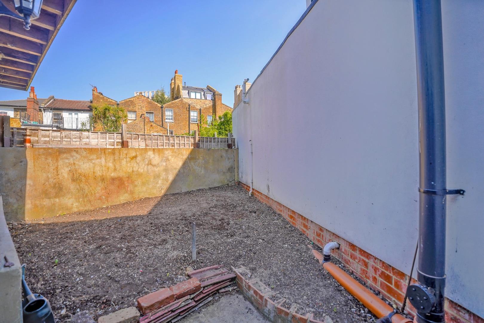 Property Image f7adc34b-c7fa-4e61-a971-505bc887b100