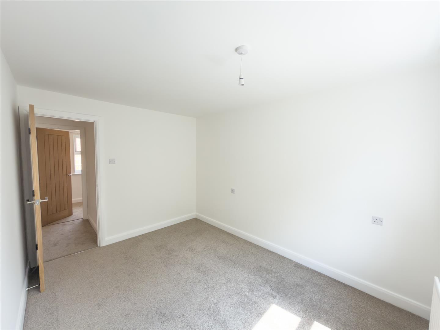 Property Image f7adcf95-70c5-4a6c-b95c-5515957ed33b