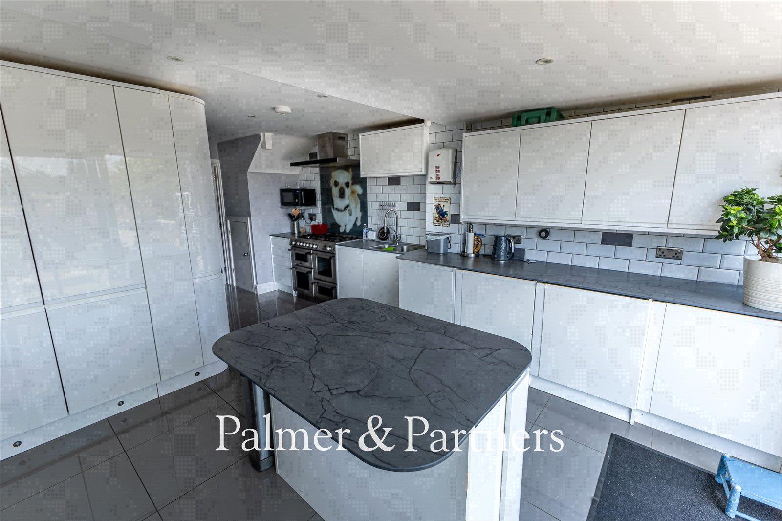 Property Image f7b6bcdb-9612-4925-8cbb-cf52815834a9