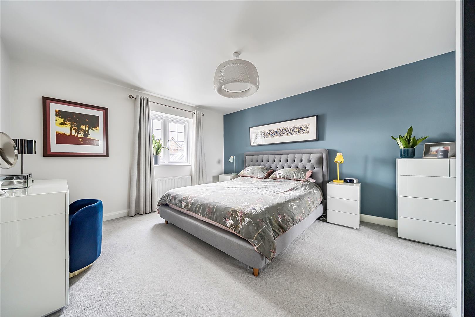 Property Image f7b89ae0-736d-4f2d-8f1d-959f14c46339