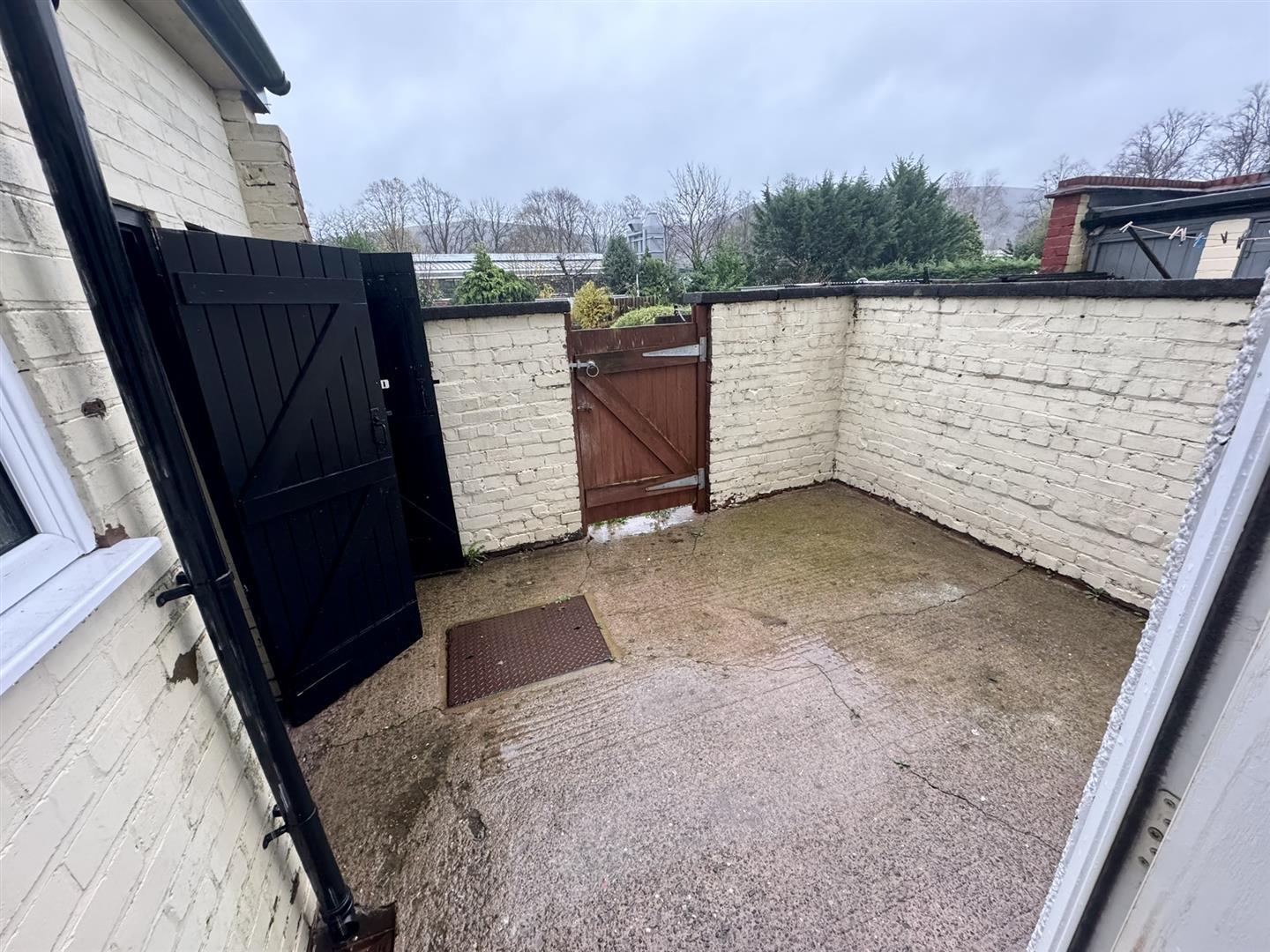Property Image f7b9e8f0-7f13-4330-98a1-5ef32ffde65d