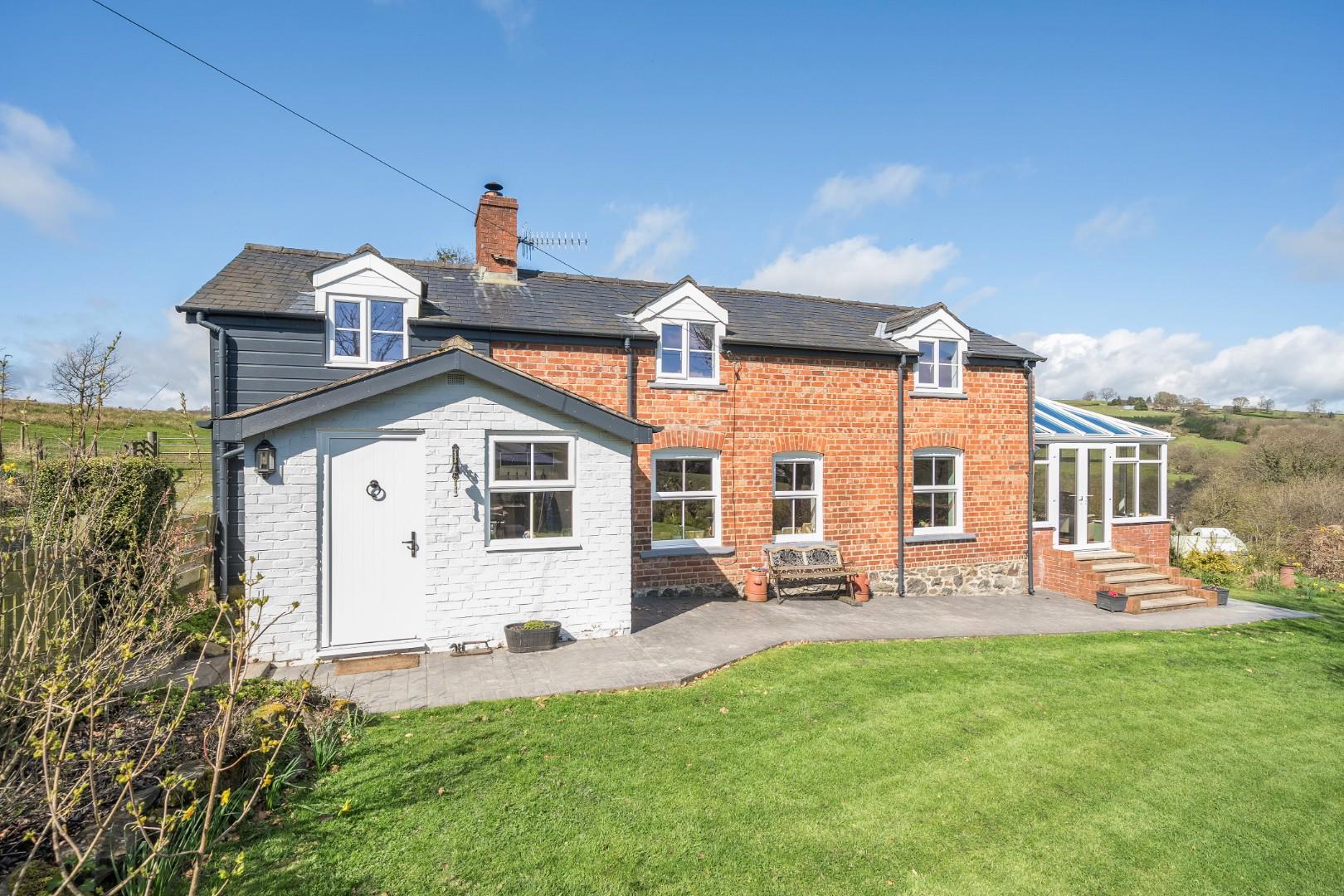 Property Image f7bc26e2-e837-467e-8bce-5ed71d92dbf6