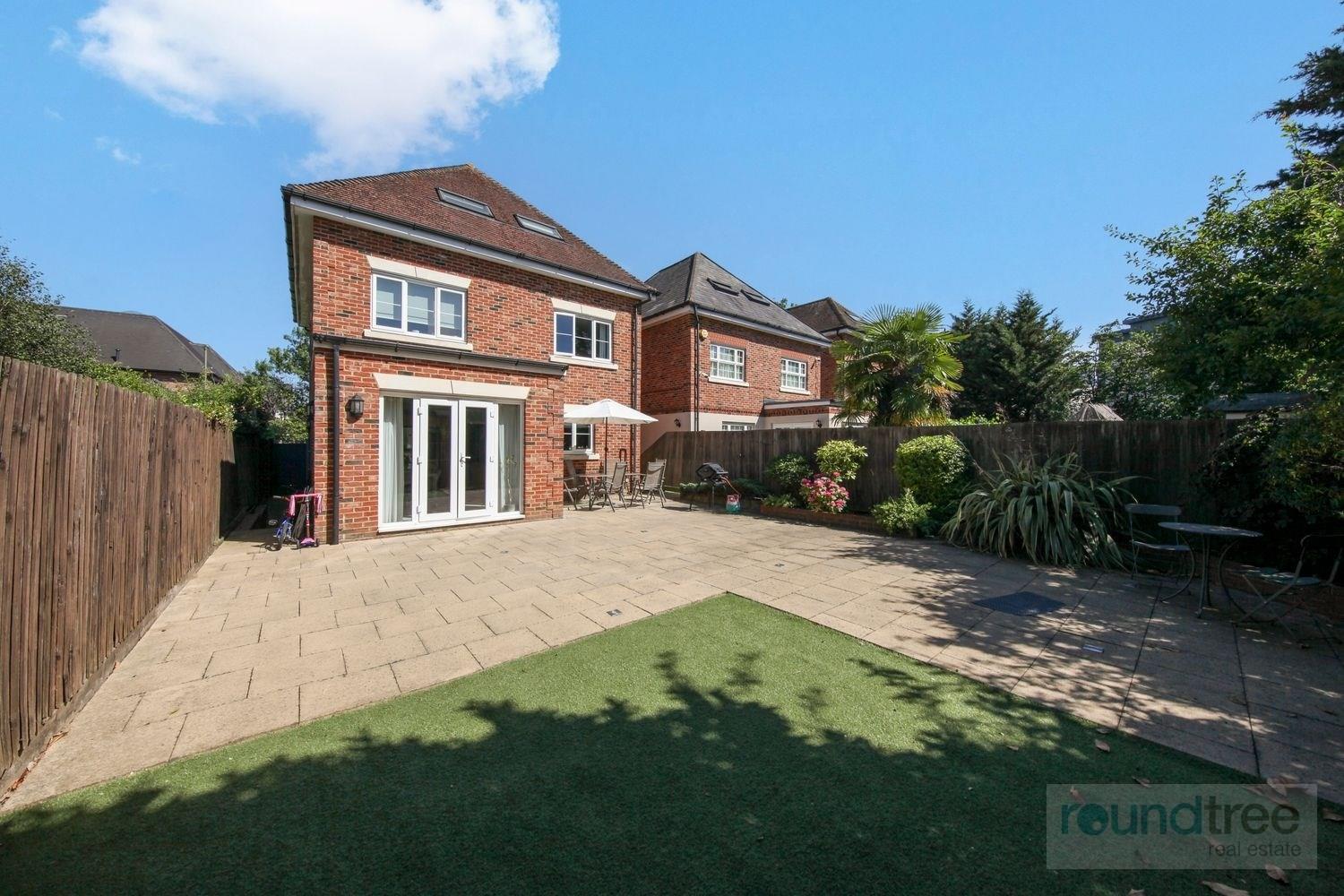 Property Image f7bc3964-47e7-4c75-84a1-09fd24718dea