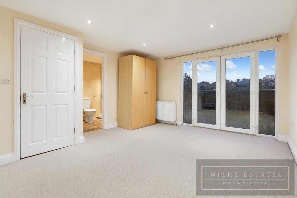 Property Image f7d3a222-e513-495a-bda7-c7b9777f2b3b