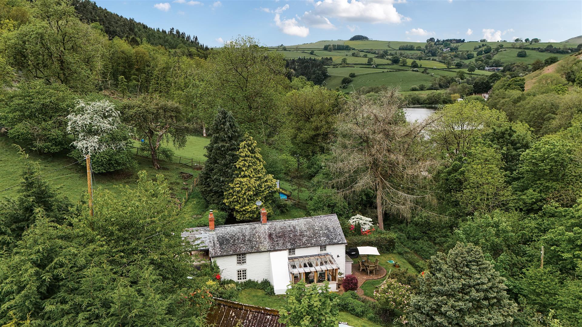 Property Image f7db4721-8ef1-41f2-9e63-8b13f81c2018