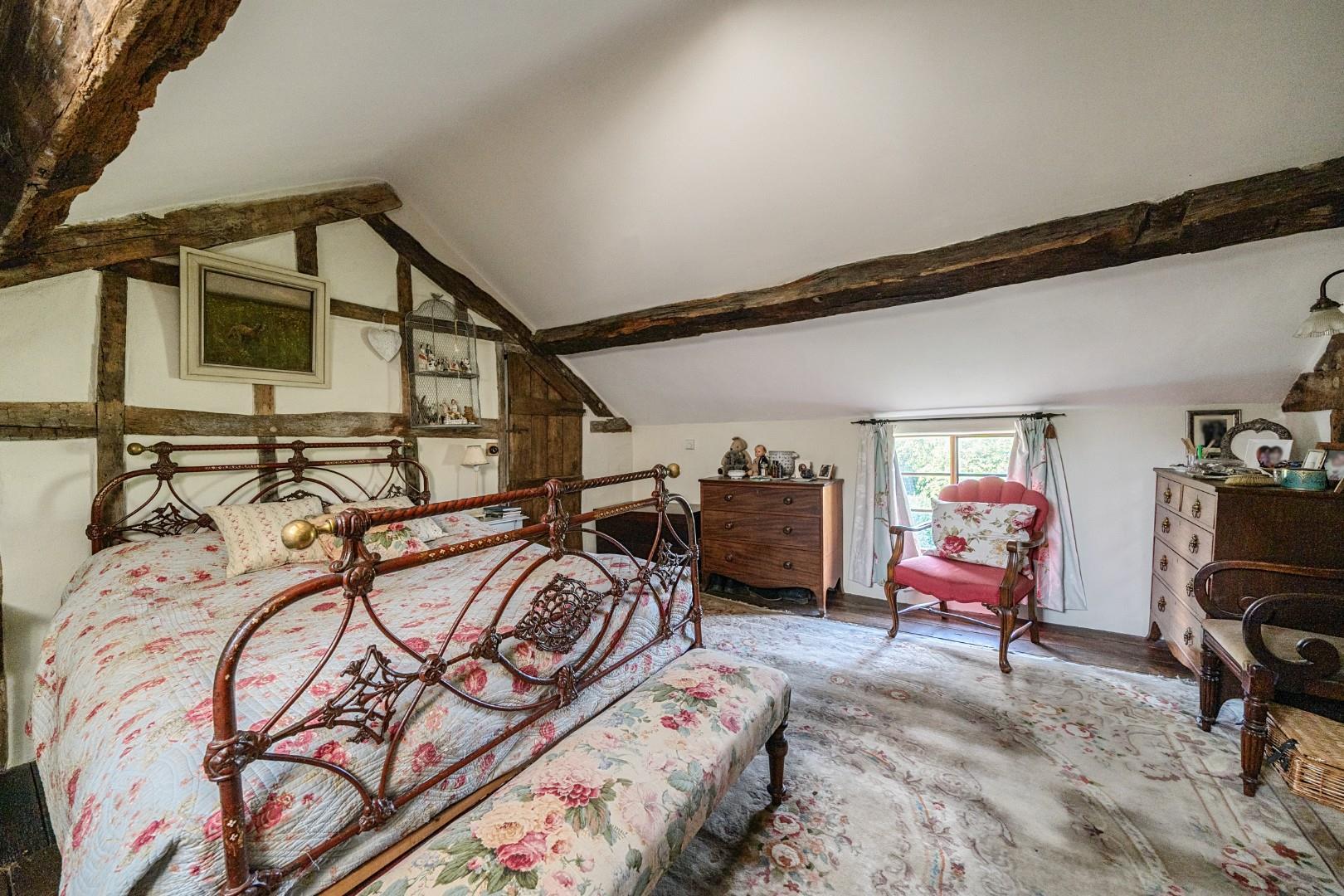 Property Image f7db7f5e-55bc-4567-8f44-0a581e2a94b3