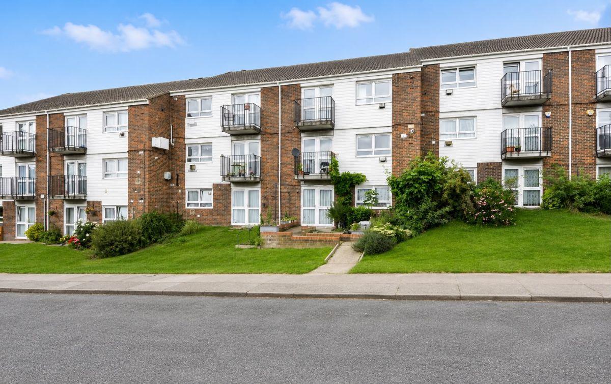 Property Image f7dc55a3-e6d8-4df6-8eee-0cc983081ba2