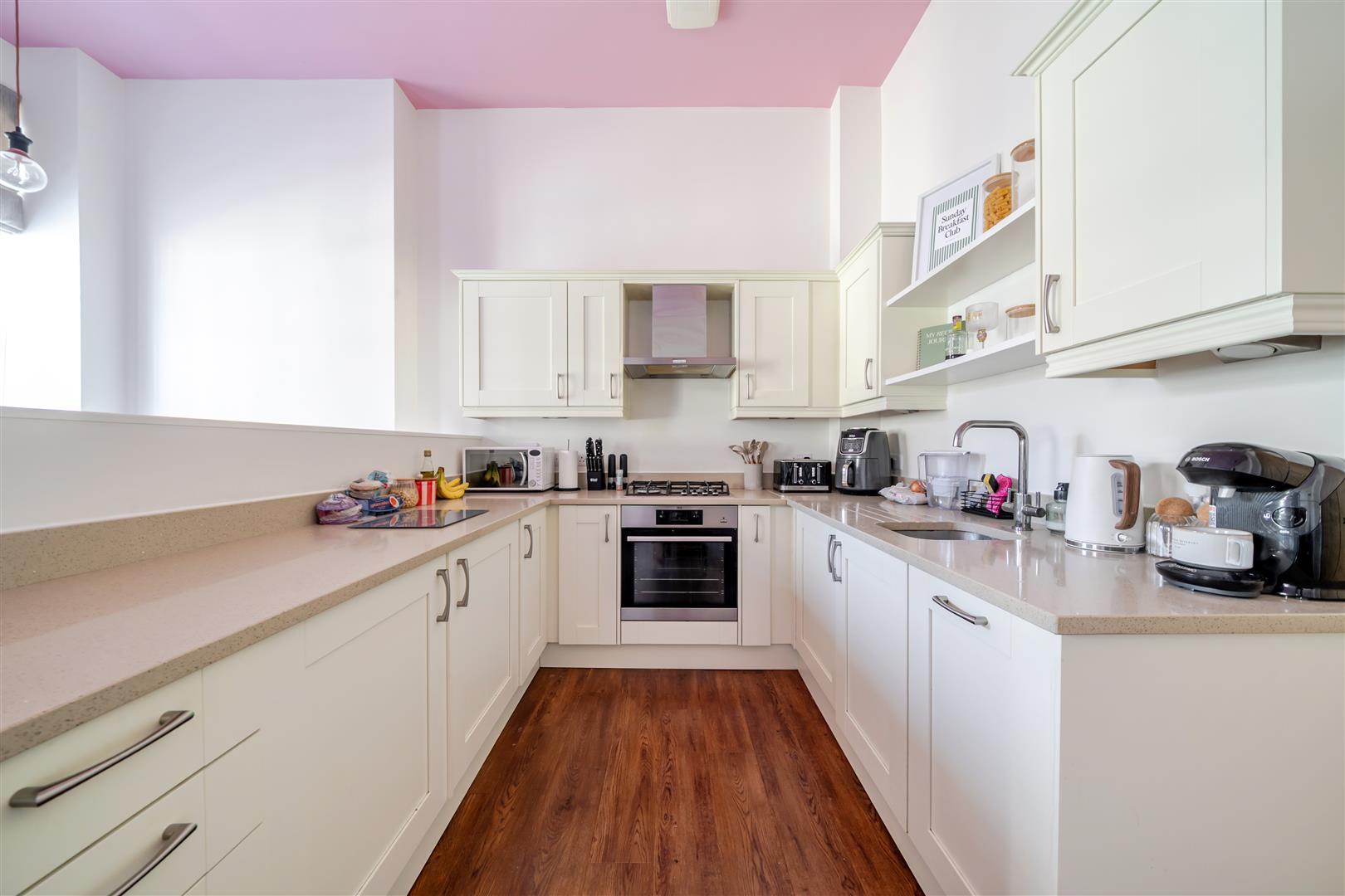Property Image f7e85fc6-cb9a-47e9-a892-2d294916b412