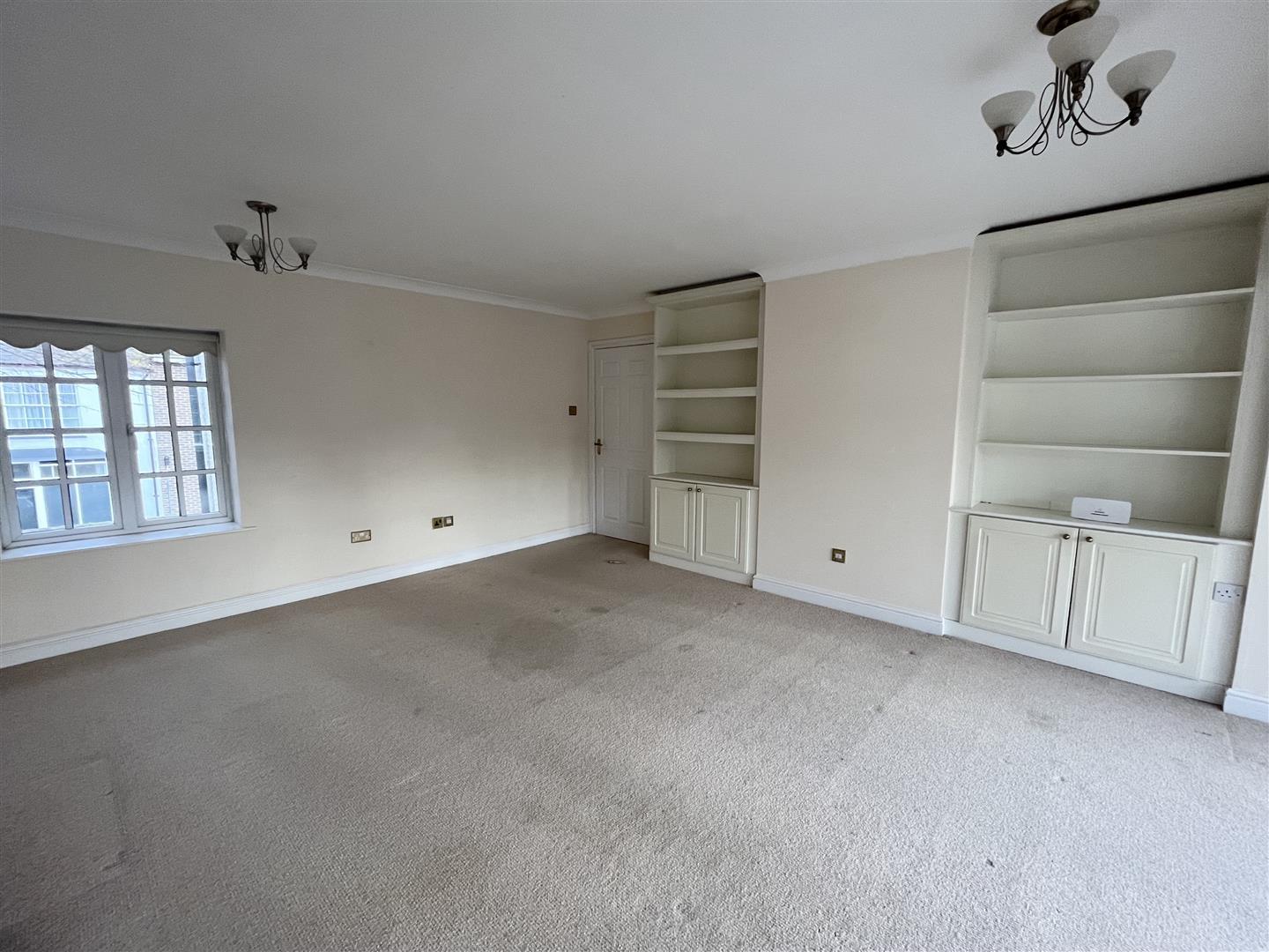 Property Image f800cd8d-b125-41fa-ad7e-05adc6c877c8