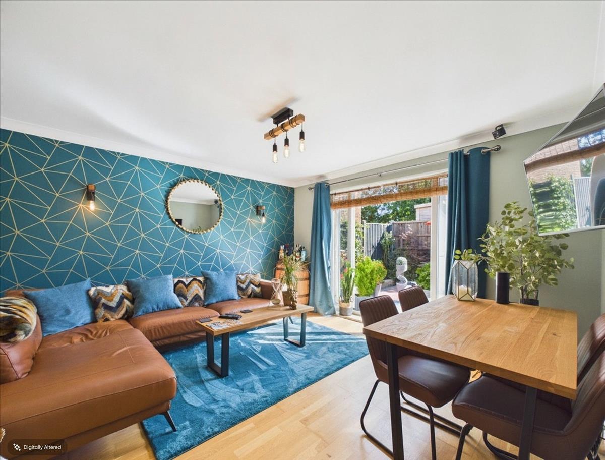 Property Image f8073aee-a739-4b41-82fd-50c31226f2fe