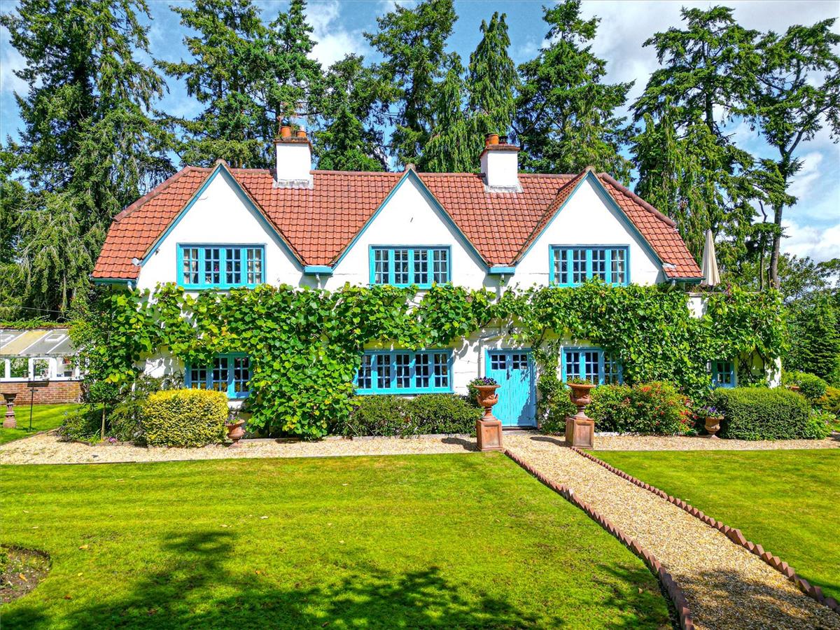 Property Image f80ba04c-b715-476c-8e8d-15ff2445b5bf