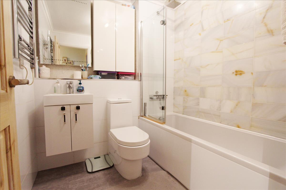 Property Image f80c07e5-46b7-4202-a73b-e7e789e6acfd