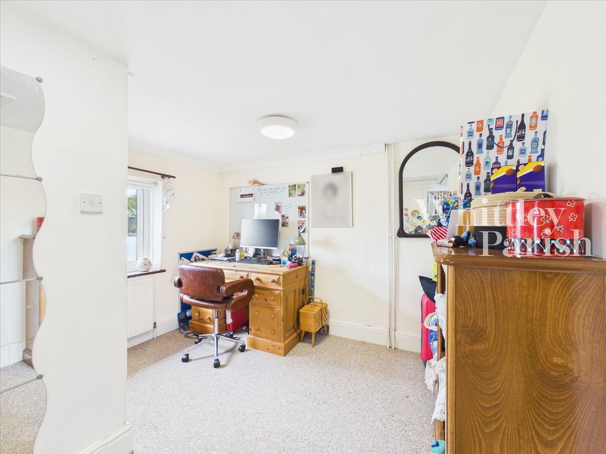 Property Image f80c96a0-df89-4dae-82c6-fb34ebec0ed1