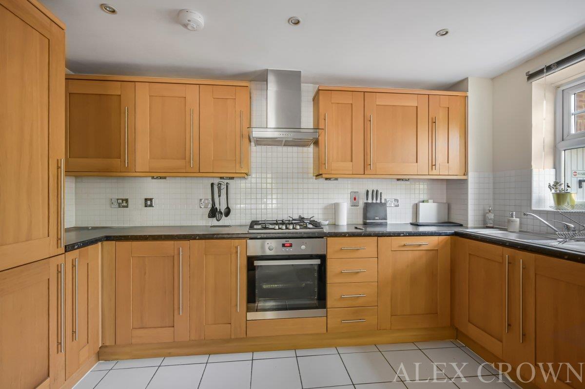 Property Image f8106e63-acc5-4e76-94ab-fb1486db1cdd