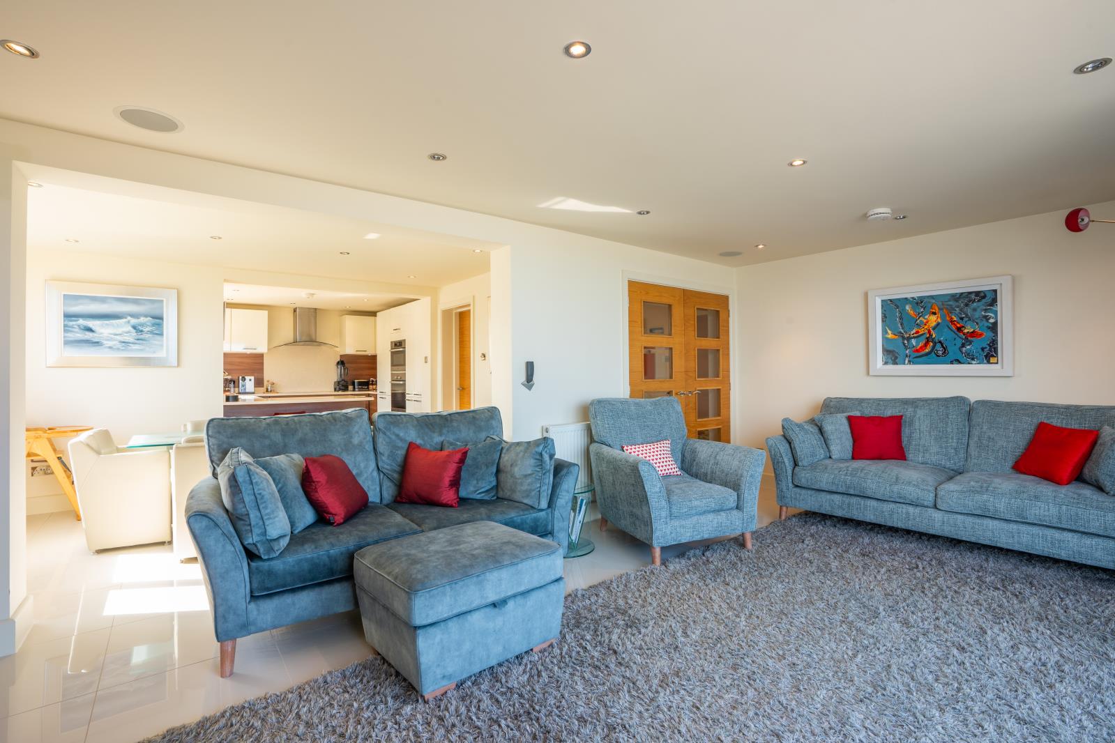 Property Image f8120d48-5975-47d2-ab2f-cfb52ef8bb67