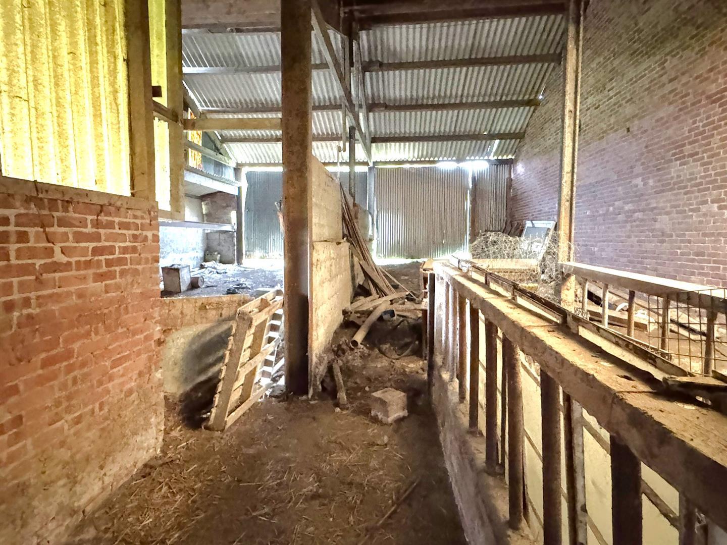 Property Image f8160d7d-38e5-414e-9a9d-1c2d44583d90