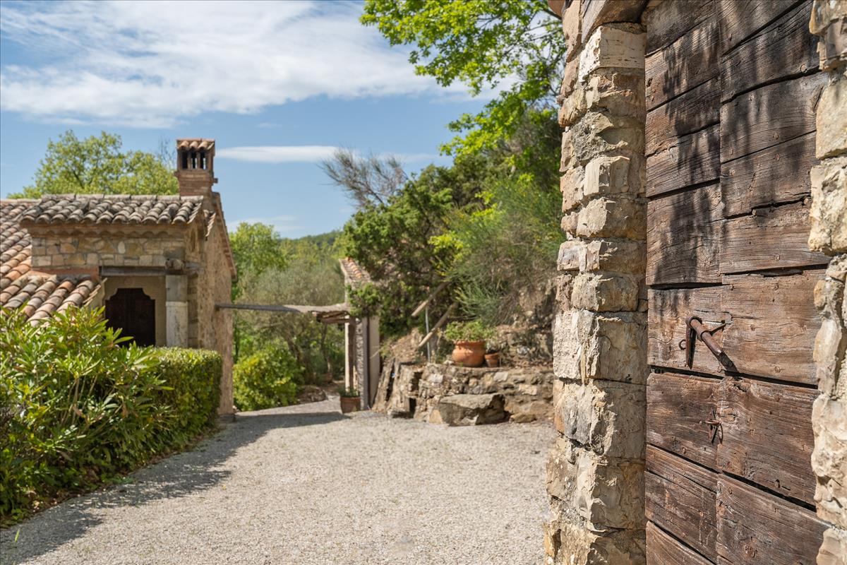 Property Image f8163adf-a20f-4bf8-9f98-7d3e06fc3af7