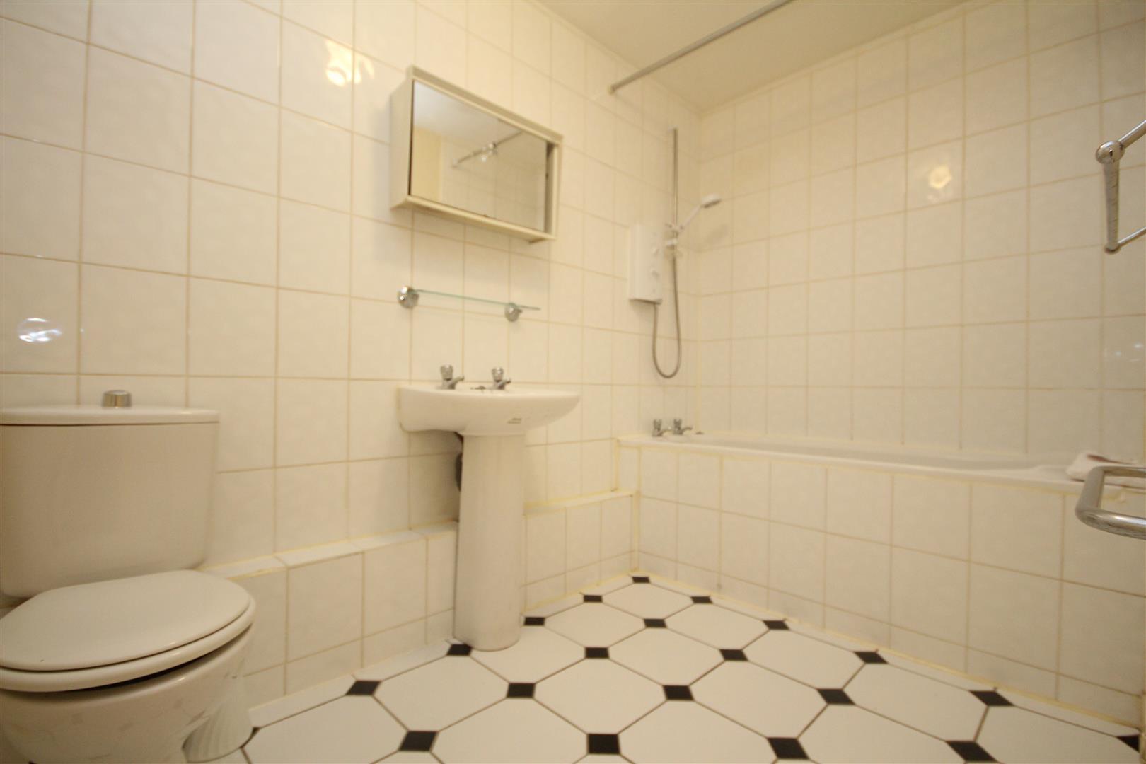 Property Image f82d5af8-f867-4291-a046-c769916844b7