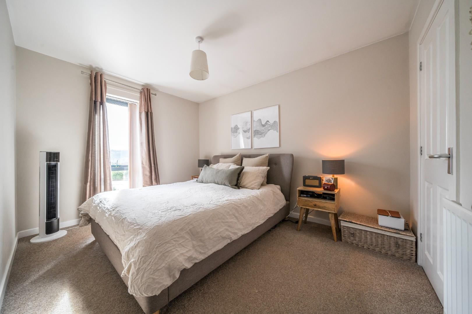 Property Image f830c930-5223-459a-8d73-5c7382a4c7d5