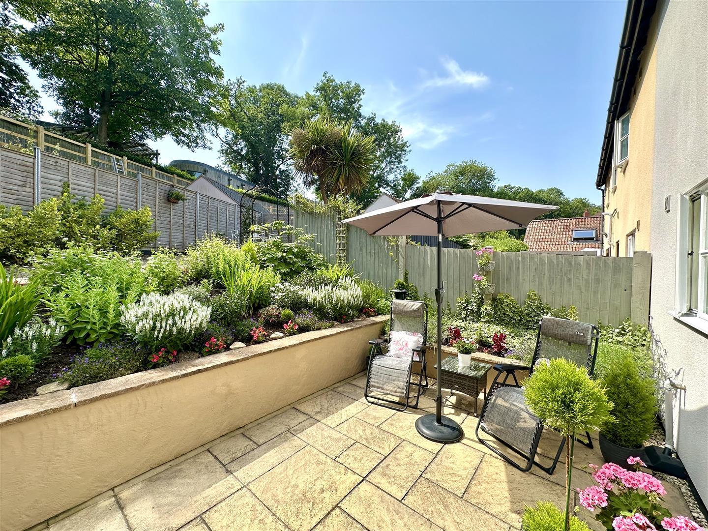 Property Image f83244f9-6676-478a-b40d-17c6e2164ee8