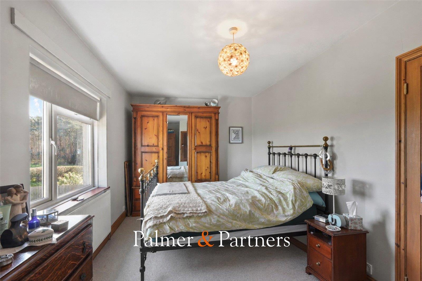 Property Image f833c92a-cc90-4437-962e-c93f1a376e33