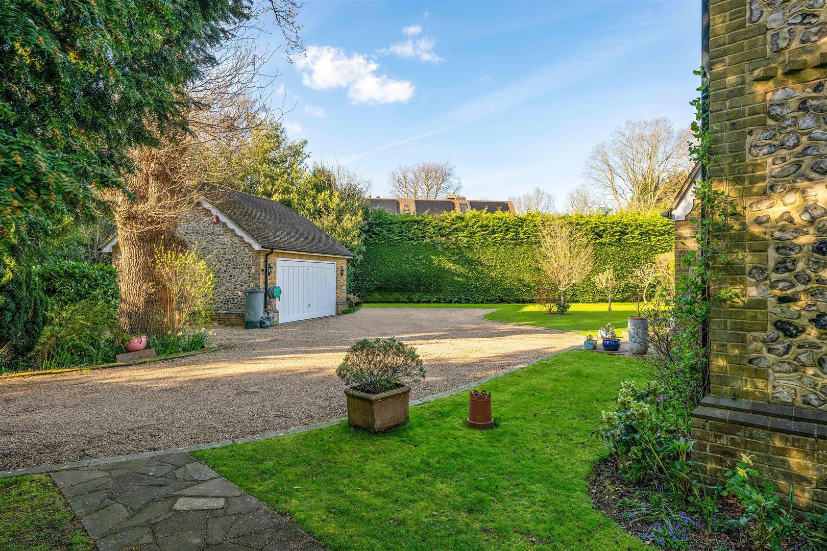 Property Image f834dcaa-5a2c-4bc1-8464-7ba2ae682f9e