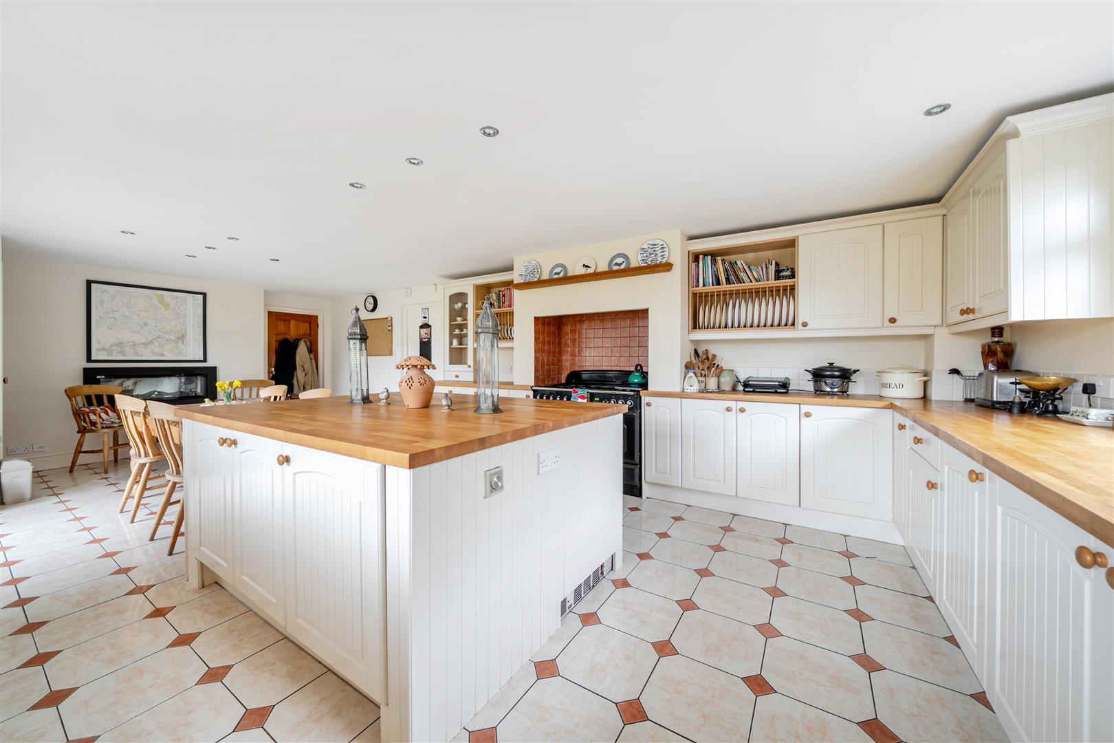 Property Image f838fd9e-d8bd-42a5-a485-89b008814610