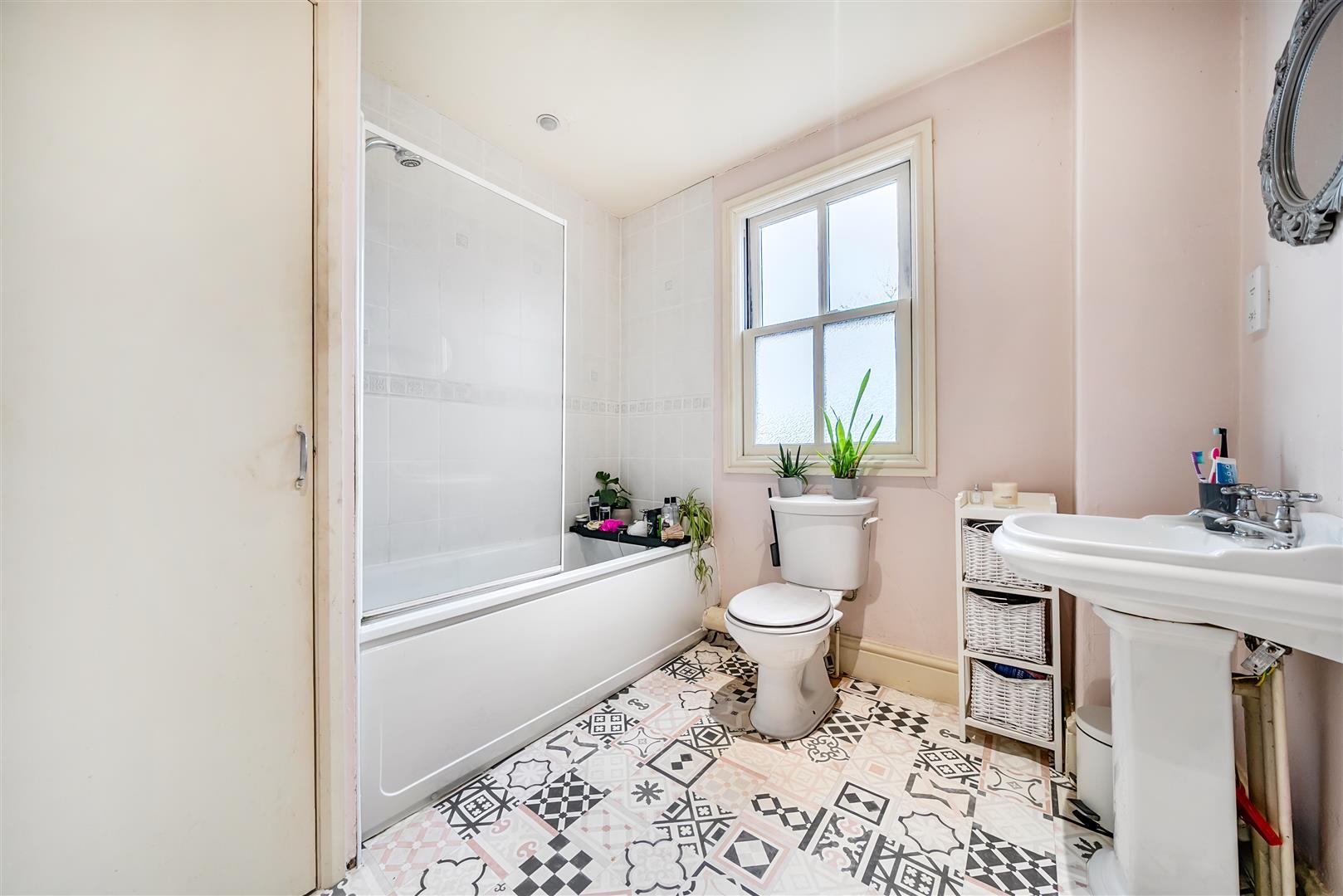 Property Image f83af436-530f-43ec-b1e8-3d14314880e5