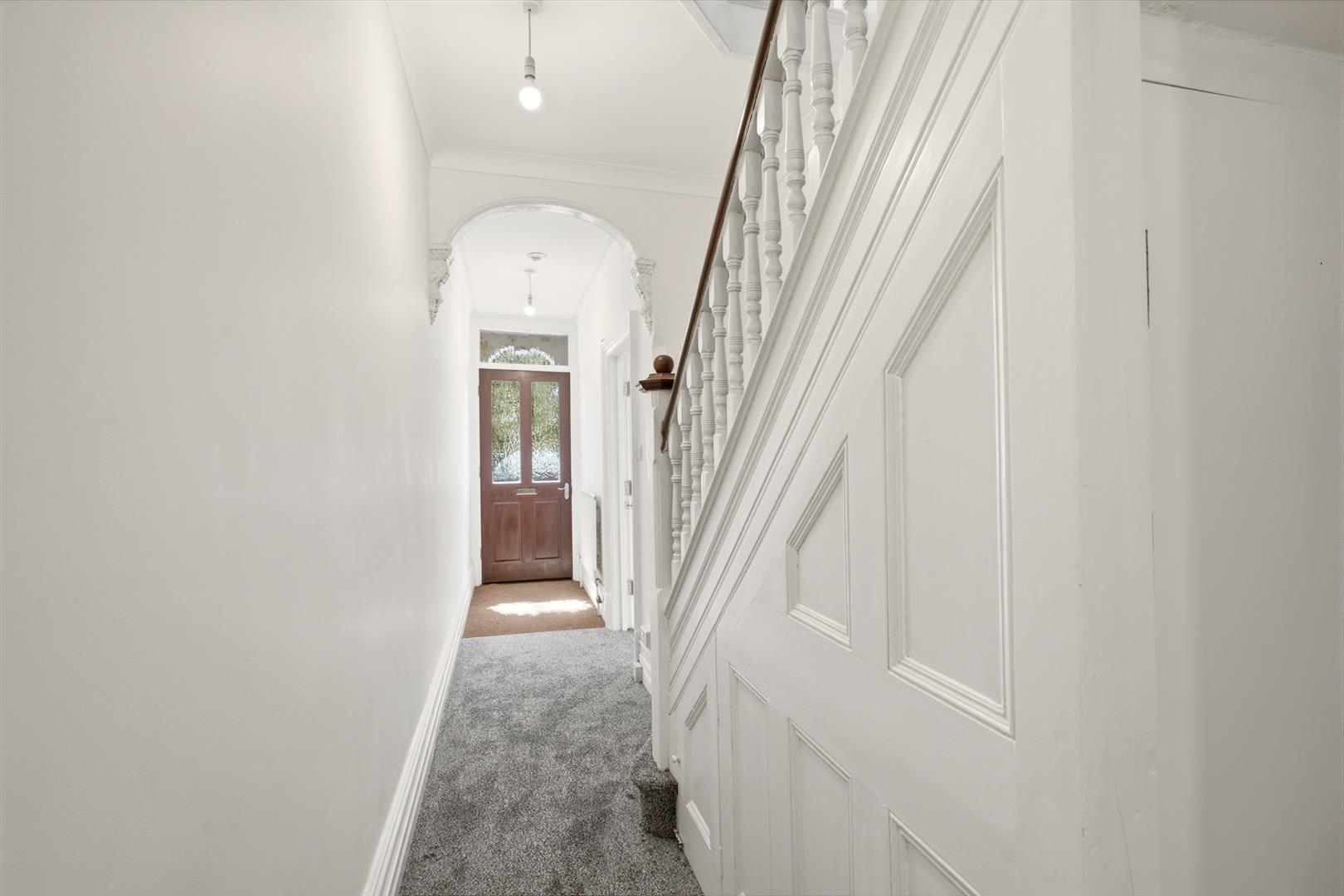 Property Image f83cb378-b86f-4f03-ad46-f4b45978b8f3