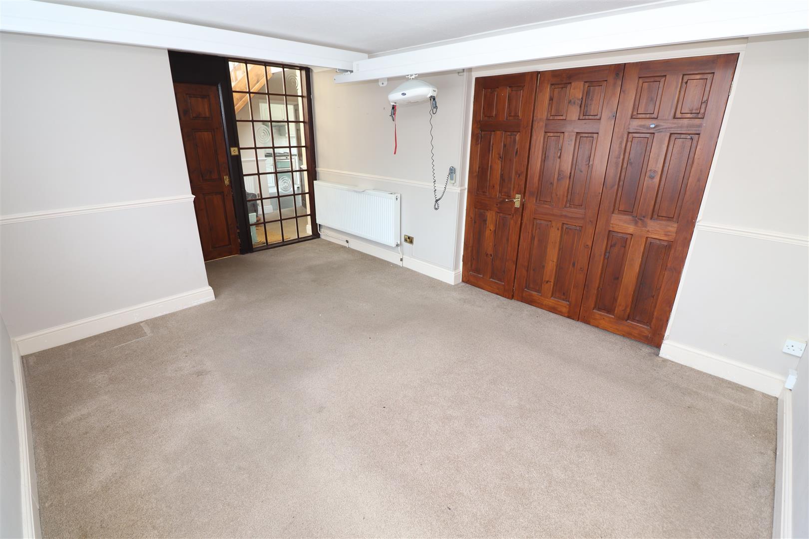 Property Image f83fd96d-ac7f-4cdf-88bb-070abb46538c