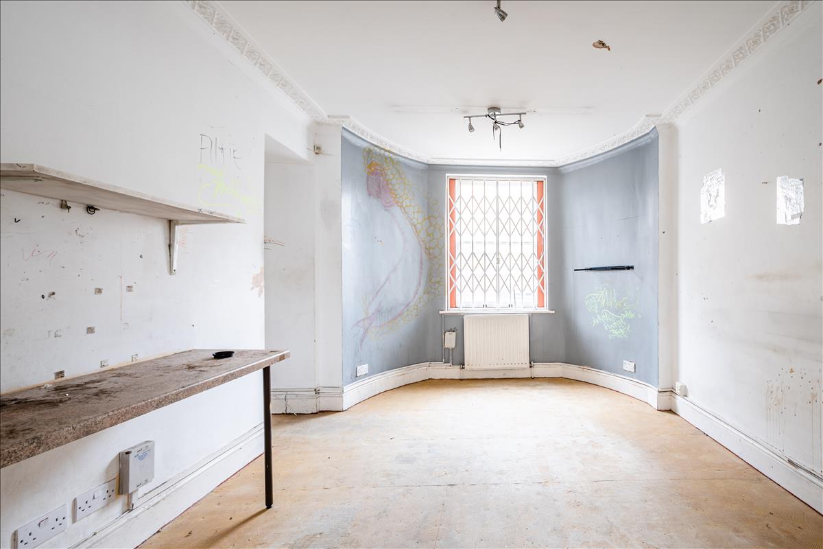 Property Image f84b6f83-f124-4576-b629-56ef4a352fcb
