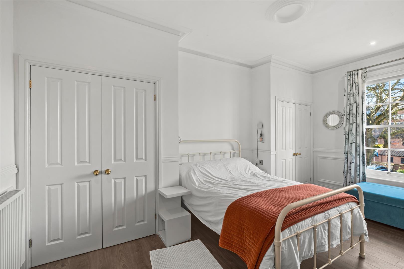 Property Image f84ed28c-b5cc-473d-ae20-5626d659b83c